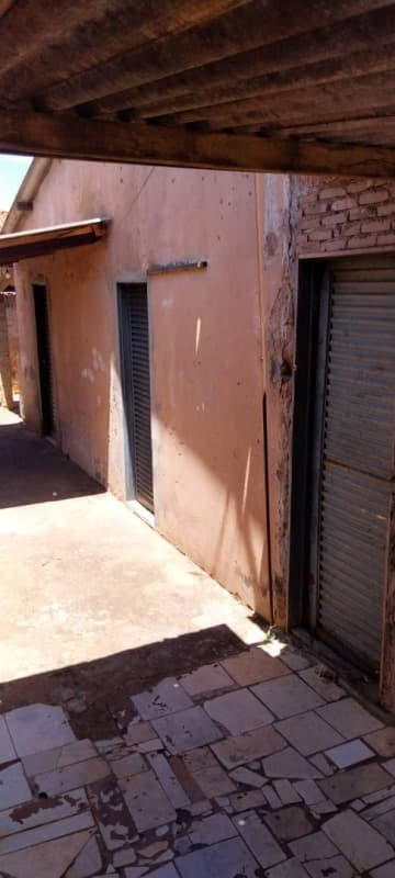 Foto 8 de 9: Terreno em leilão em São José Do Rio Preto - SP — LOTE 002 Lote de terreno de 200m2 com 2 edificações - Jd. Santo Antônio I | São José do Rio Preto-SP