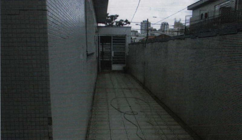 Foto 10 de 23: Casa em leilão em São Paulo - SP — LOTE 001 Casa de esquina com edícula no Tatuapé - Chácara Santo Antônio - SP