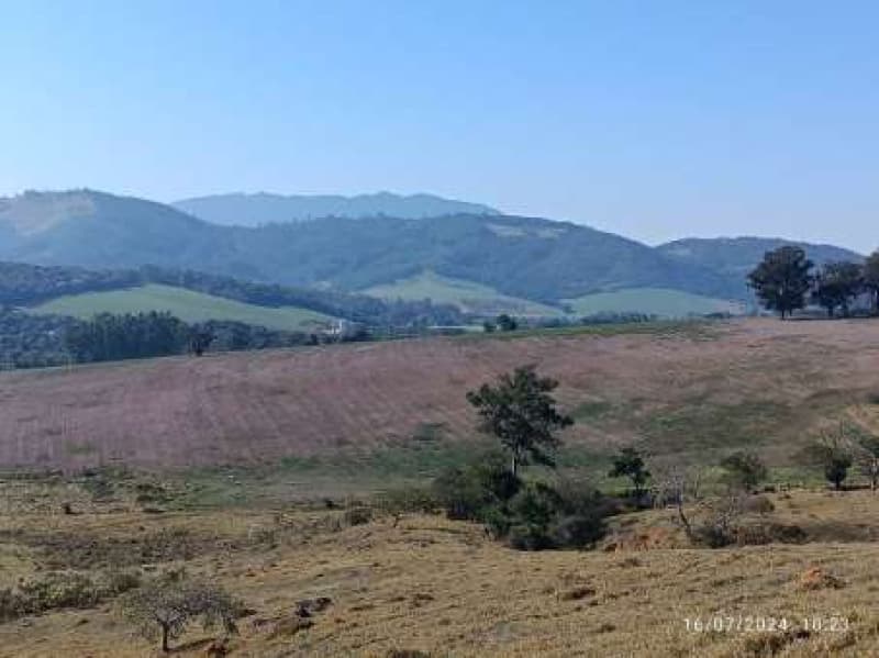 Foto 2 de 12: Area Rural em leilão em Bragança Paulista - SP — LOTE 001 Gleba de terras com 235.559,17m2 (67,13% de uma gleba de 350.900,00m2) - 800 m da Estrada M