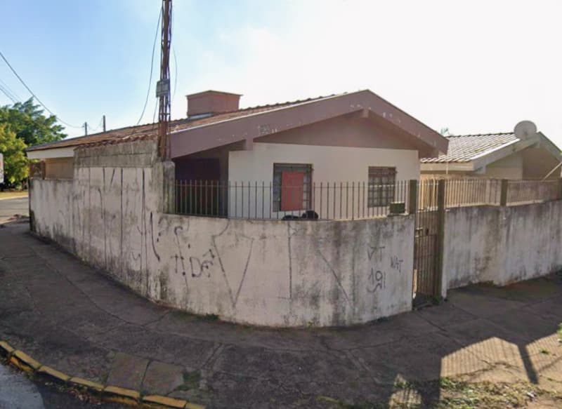 Terreno em leilão em Bauru - SP, bairro Vila Industrial — LOTE 013 Casa em terreno de 181m2 na Rua Bernardino Pereira, Vila Industrial, Bauru-SP