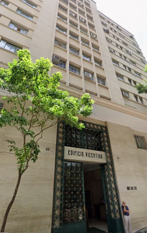 Foto 2 de 13: Comercial em leilão em São Paulo - SP, bairro República — LOTE 001 Conjunto n° 407, com 41,50m2, no 4º pavimento do Ed. Vicentina, situada à Rua Bráulio Gomes