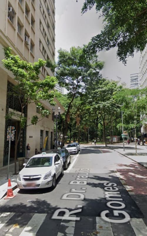 Foto 3 de 13: Comercial em leilão em São Paulo - SP, bairro República — LOTE 001 Conjunto n° 407, com 41,50m2, no 4º pavimento do Ed. Vicentina, situada à Rua Bráulio Gomes