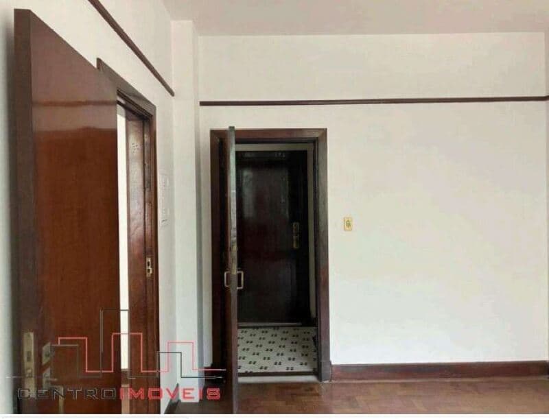 Foto 7 de 13: Comercial em leilão em São Paulo - SP, bairro República — LOTE 001 Conjunto n° 407, com 41,50m2, no 4º pavimento do Ed. Vicentina, situada à Rua Bráulio Gomes