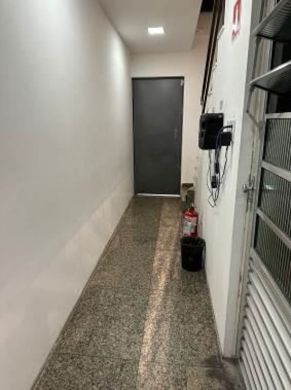 Foto 4 de 19: Comercial em leilão em São Paulo - SP — LOTE 001 PRÉDIO COMERCIAL - ALTO DA LAPA - 508M² DE TERRENO E 495M² DE CONSTRUÇÃO