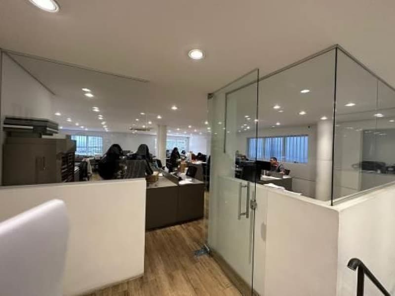 Foto 15 de 19: Comercial em leilão em São Paulo - SP — LOTE 001 PRÉDIO COMERCIAL - ALTO DA LAPA - 508M² DE TERRENO E 495M² DE CONSTRUÇÃO