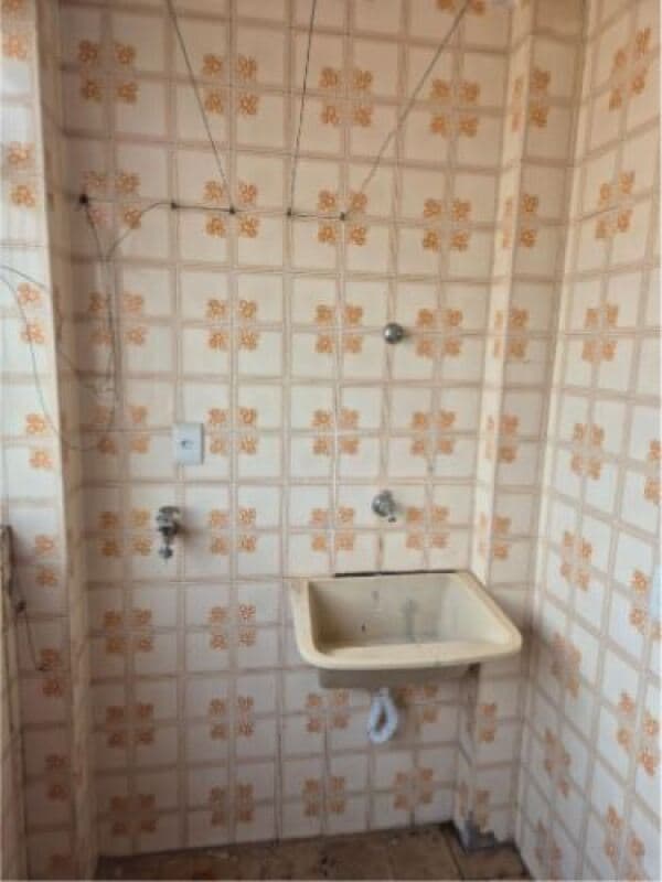 Foto 9 de 15: Apartamento em leilão em Campinas - SP — LOTE 001 Apto em Campinas, Ed. Vila Itália, excelente localização.