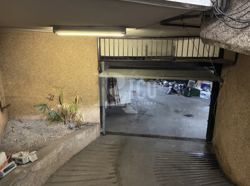 Foto 4 de 56: Comercial em leilão em São Paulo - SP — LOTE 001 Um prédio de 11 pavimentos