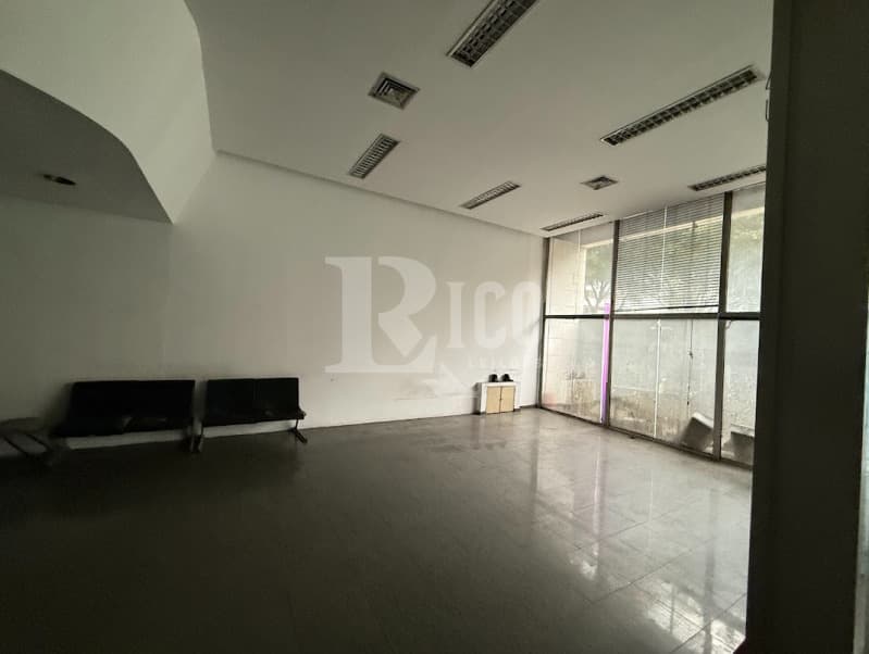 Foto 17 de 56: Comercial em leilão em São Paulo - SP — LOTE 001 Um prédio de 11 pavimentos