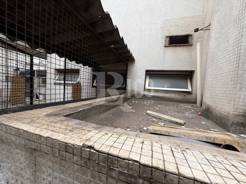 Foto 22 de 56: Comercial em leilão em São Paulo - SP — LOTE 001 Um prédio de 11 pavimentos