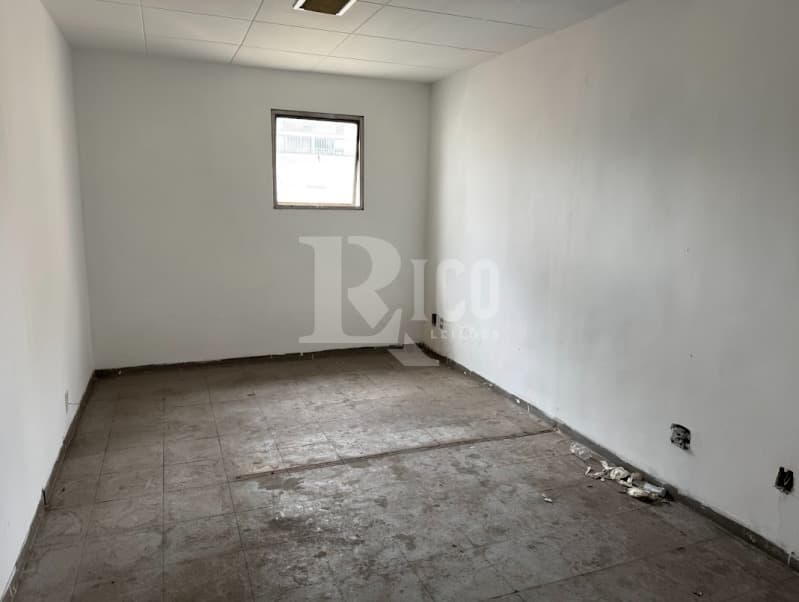 Foto 48 de 56: Comercial em leilão em São Paulo - SP — LOTE 001 Um prédio de 11 pavimentos