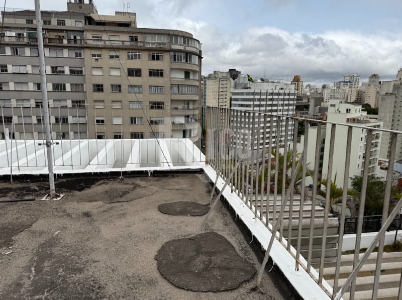 Foto 49 de 56: Comercial em leilão em São Paulo - SP — LOTE 001 Um prédio de 11 pavimentos