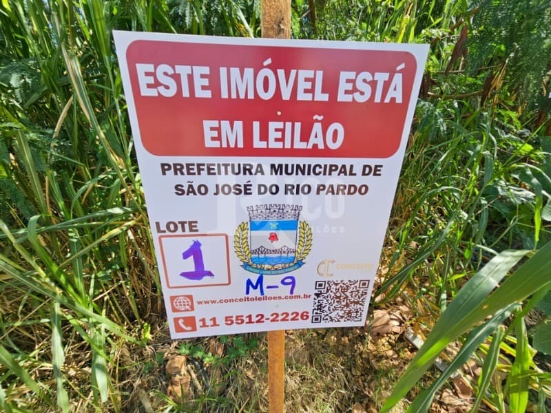 Foto 1 de 6: Terreno em leilão em São José Do Rio Pardo - SP — LOTE 001 TERRENO SEM ÁREA CONSTRUÍDA
