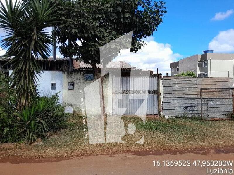 Casa em leilão em Luziânia - GO — LOTE 076 LUZIANIA/GO - CASA