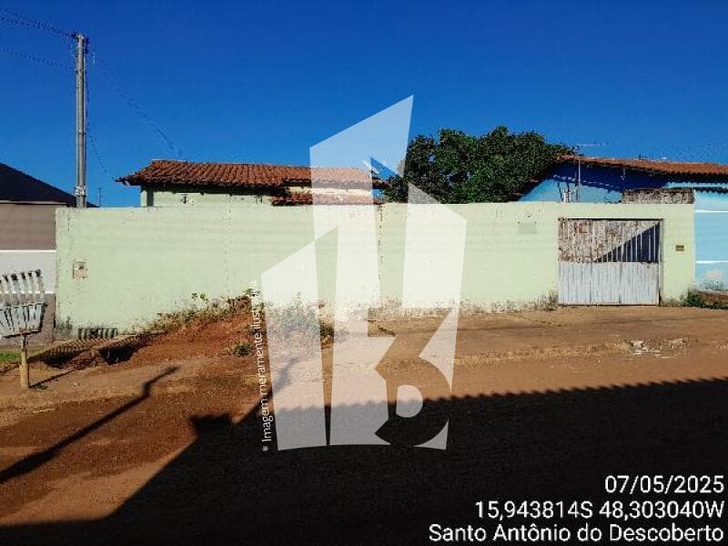 Casa em leilão em Santo Antônio Do Descoberto - GO — LOTE 096 SANTO ANTONIO DO DESCOBERTO/GO - CASA