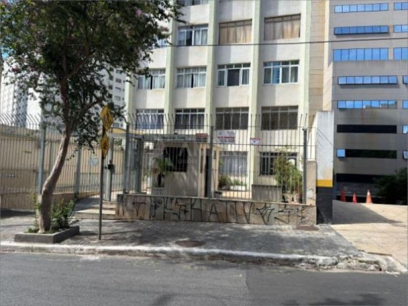 Foto 2 de 14: Apartamento em leilão em São Paulo - SP — LOTE 001 Apto. Edifício Yvel - Liberdade, São Paulo/SP