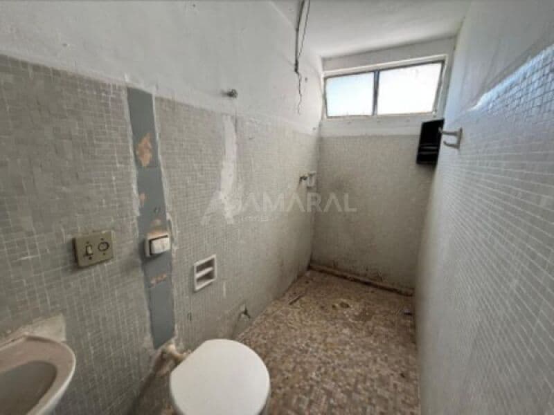 Foto 11 de 14: Apartamento em leilão em São Paulo - SP — LOTE 001 Apto. Edifício Yvel - Liberdade, São Paulo/SP