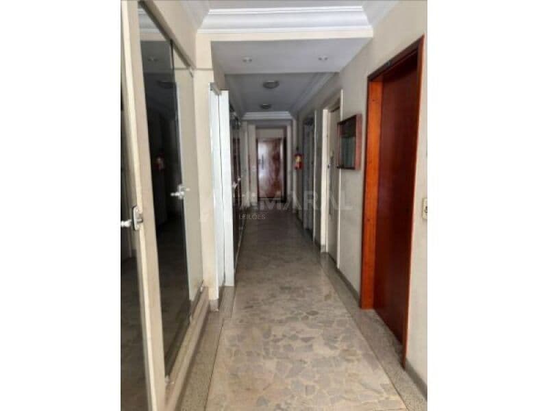 Foto 13 de 14: Apartamento em leilão em São Paulo - SP — LOTE 001 Apto. Edifício Yvel - Liberdade, São Paulo/SP