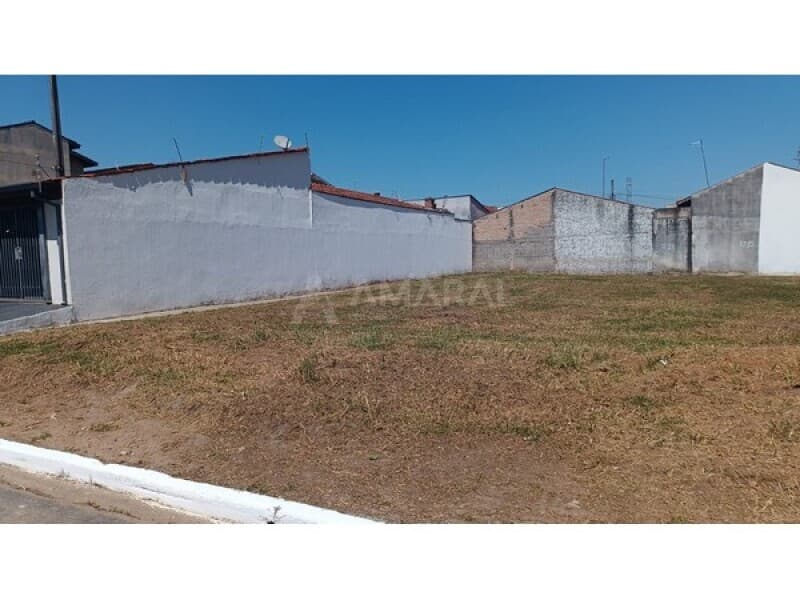 Foto 2 de 8: Terreno em leilão em Taubaté - SP, bairro Independência — LOTE 014 Terreno de 250,00m² na Esplanada Independência