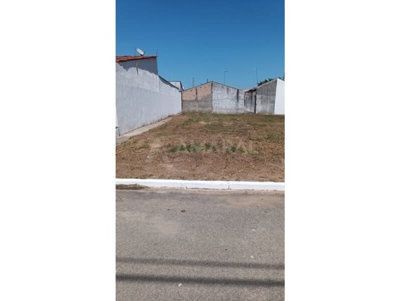 Foto 5 de 8: Terreno em leilão em Taubaté - SP, bairro Independência — LOTE 014 Terreno de 250,00m² na Esplanada Independência
