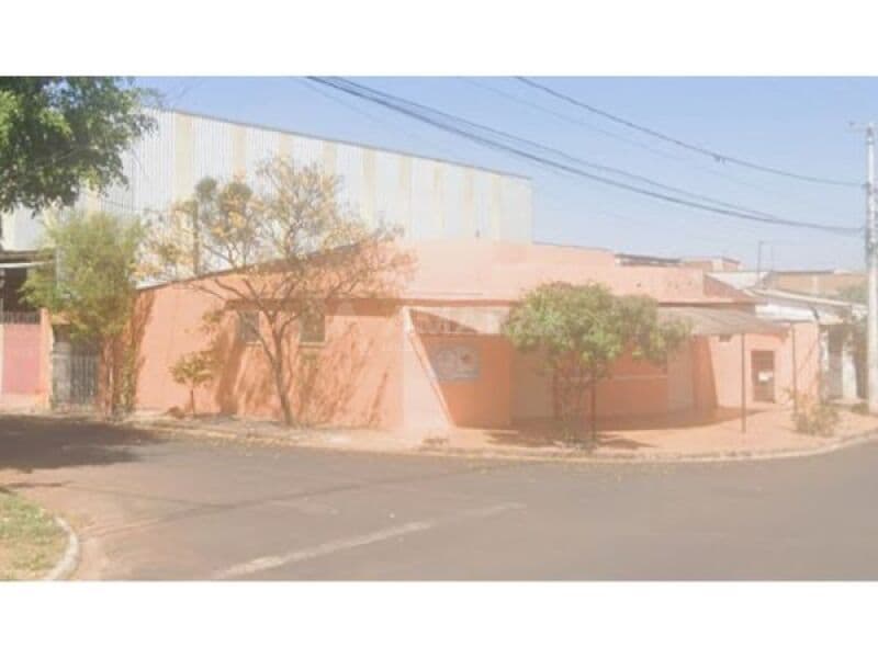 Foto 1 de 5: Terreno em leilão em Araraquara - SP, bairro Jardim Regina — LOTE 001 Terreno - Araraquara/SP