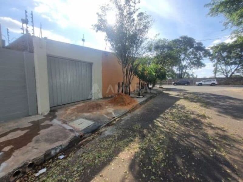 Foto 5 de 5: Terreno em leilão em Araraquara - SP, bairro Jardim Regina — LOTE 001 Terreno - Araraquara/SP