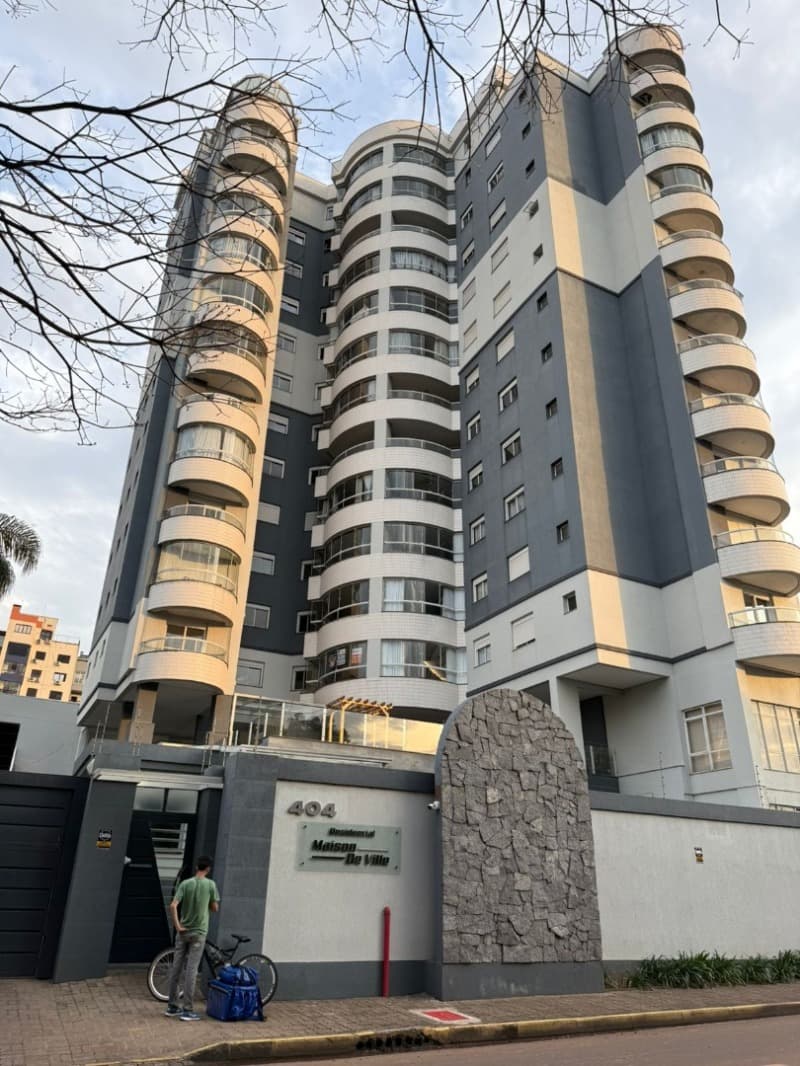 Foto 1 de 7: Apartamento em leilão em Passo Fundo - RS — LOTE 006 Imovel
