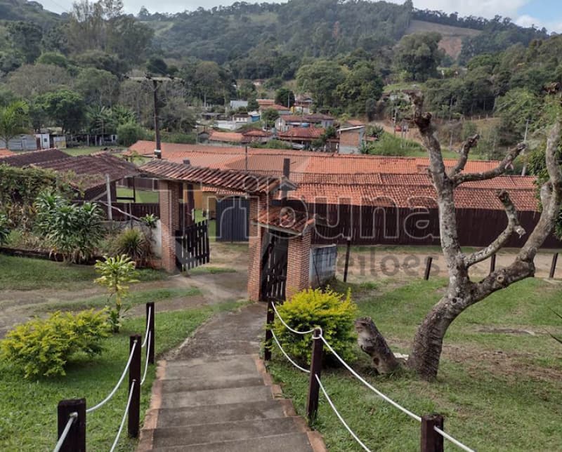 Terreno em leilão em Pinhalzinho - SP, bairro Rosa Mendes — LOTE 001 Sítio no bairro Rosa Mendes
