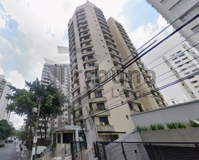 Foto 1 de 13: Apartamento em leilão em São Paulo - SP, bairro Moema — LOTE 001 Apartamento no Edifício Oxford Park