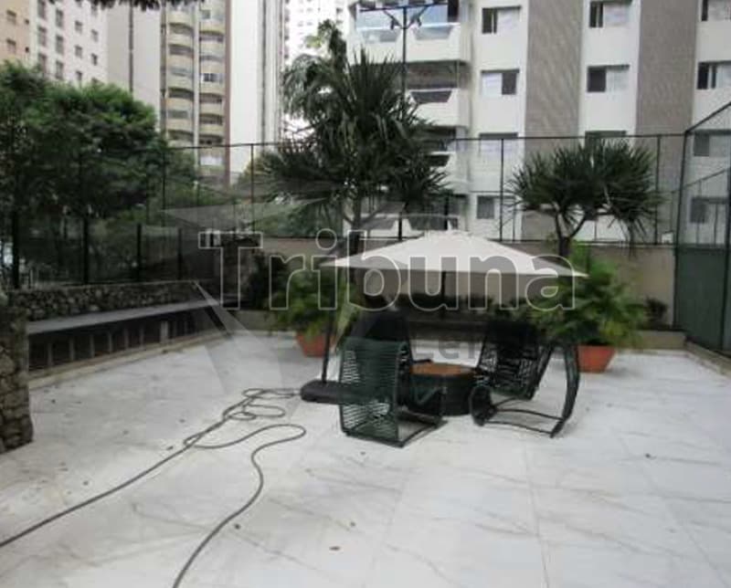 Foto 2 de 13: Apartamento em leilão em São Paulo - SP, bairro Moema — LOTE 001 Apartamento no Edifício Oxford Park