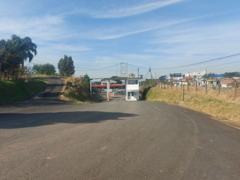 Foto 3 de 14: Terreno em leilão em Curitiba - PR — LOTE 001 MOSSUNGUE - LOTE n° 2-A (dois-A) com a área de 12.960,00m2