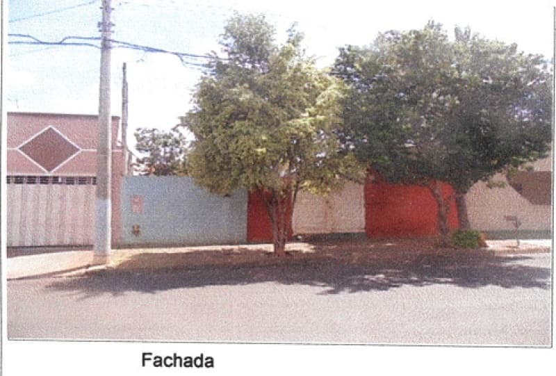 Casa em leilão em Sertãozinho - SP — LOTE 566 CASA