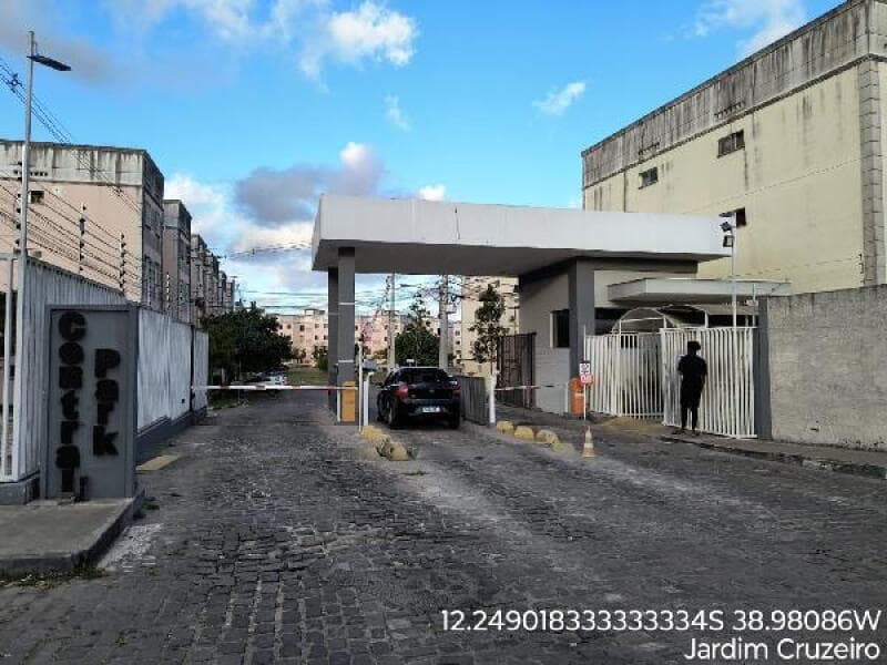 Apartamento em leilão em Feira De Santana - BA — LOTE 016 COND RES CENTRAL PARK