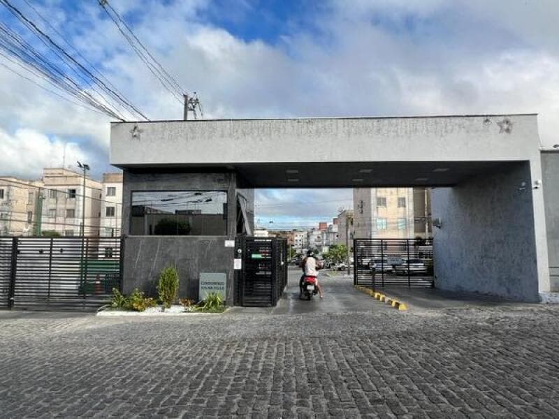 Apartamento em leilão em Feira De Santana - BA — LOTE 018 COND RES SOLAR VILLE