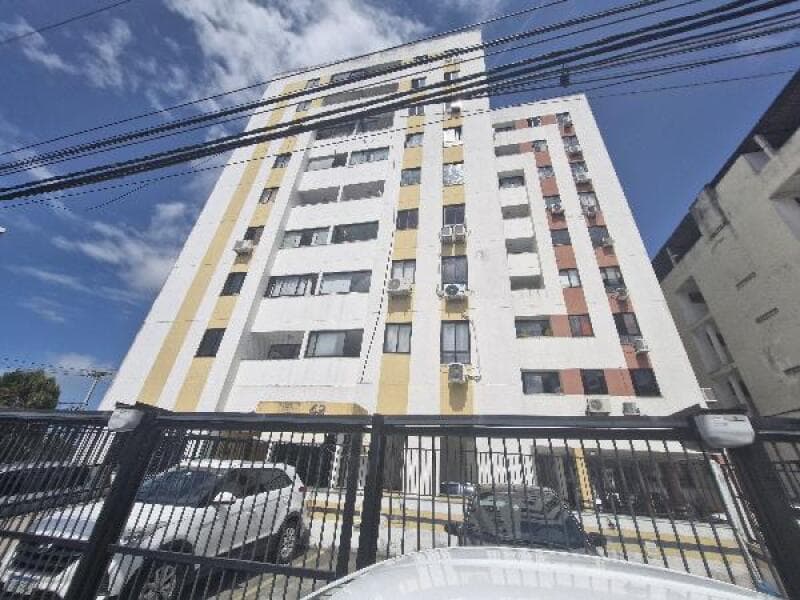 Apartamento em leilão em Salvador - BA — LOTE 028 COND VILLA JARDIM