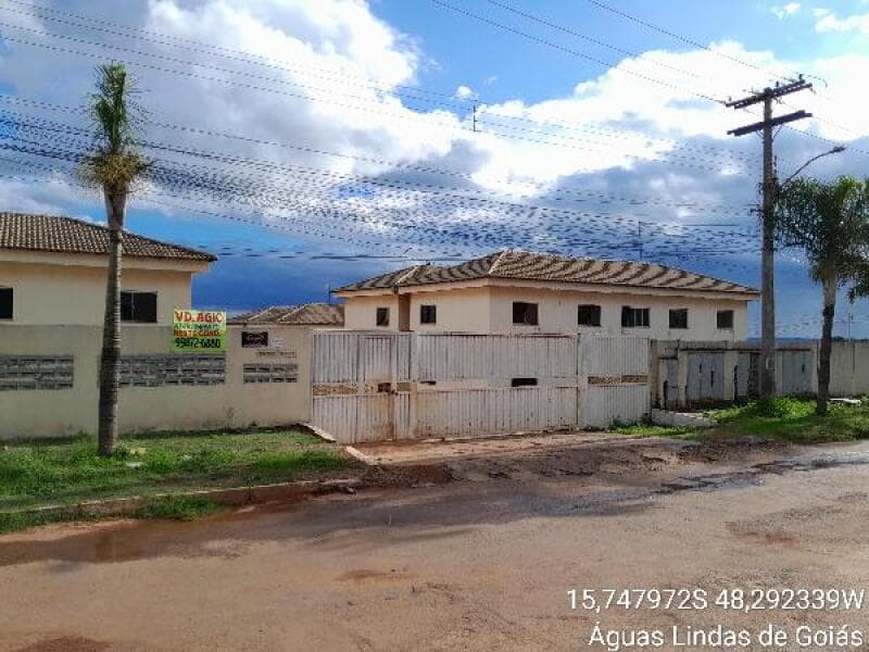 Apartamento em leilão em Águas Lindas De Goiás - GO — LOTE 061 RES S GERALDO II