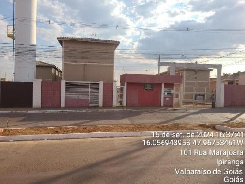 Apartamento em leilão em Valparaíso De Goiás - GO — LOTE 126 COND RES BURUTIS I