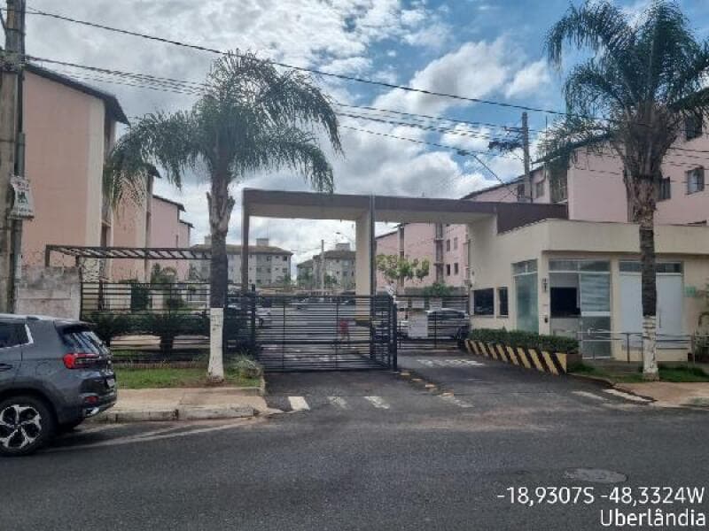 Apartamento em leilão em Uberlândia - MG — LOTE 188 LOT CIDADE VERDE I - RES BURITI