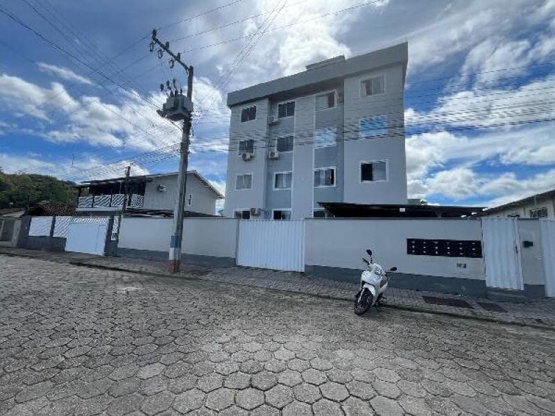 Apartamento em leilão em São João Batista - SC — LOTE 462 RES LEANDRO DA SILVA
