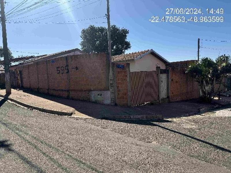 Casa em leilão em Agudos - SP — LOTE 470 PQ PAMPULHA