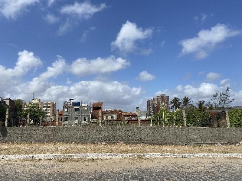 Terreno em leilão em Fortaleza - CE — LOTE 032 TERRENO