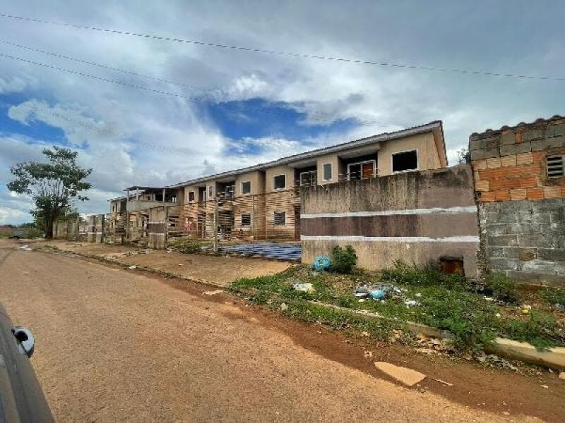 Apartamento em leilão em Cidade Ocidental - GO — LOTE 056 COND RES ARIA