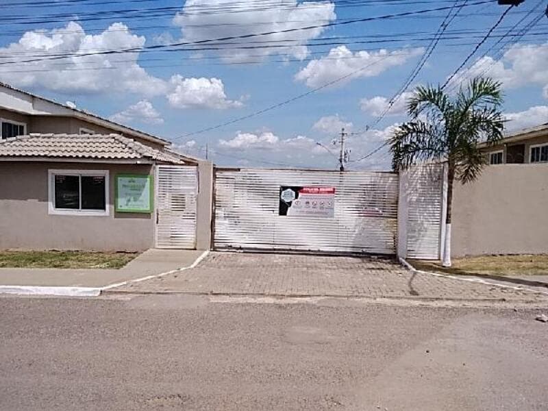Apartamento em leilão em Valparaíso De Goiás - GO — LOTE 090 RES MCASTRO V