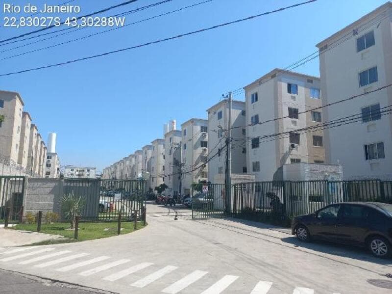 Apartamento em leilão em Rio De Janeiro - RJ — LOTE 266 APARTAMENTO