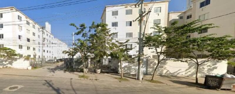Apartamento em leilão em Rio De Janeiro - RJ — LOTE 326 JD HIBISCO