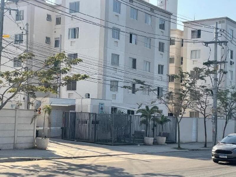 Apartamento em leilão em Rio De Janeiro - RJ — LOTE 327 JD HIBISCO