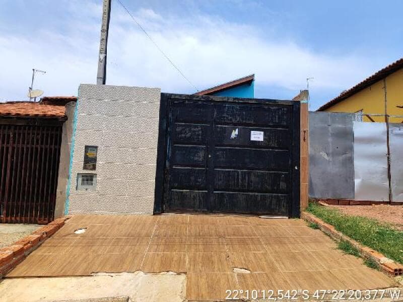 Apartamento em leilão em Limeira - SP — LOTE 394 COND VARANDAS JD DO LAGO II