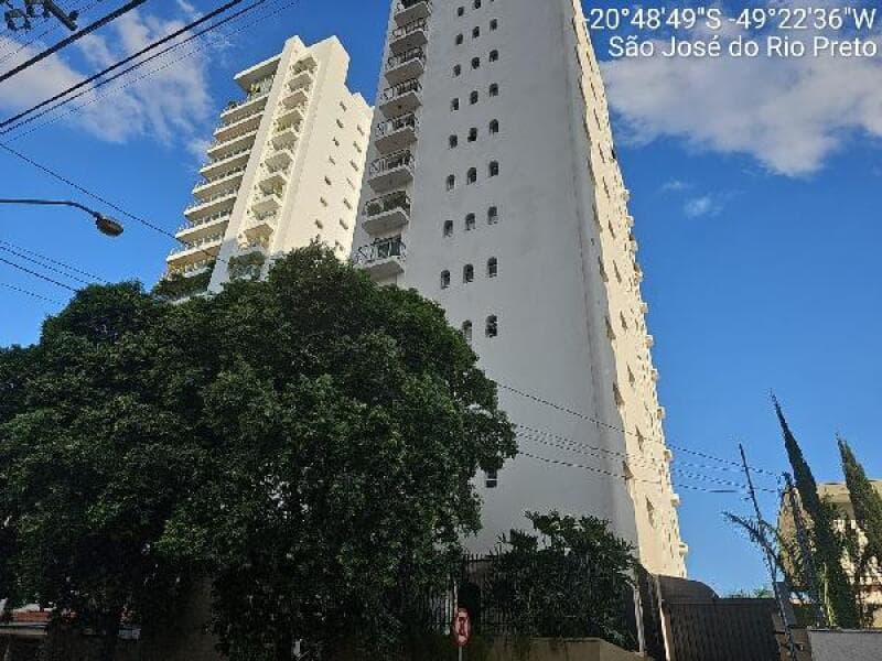 Apartamento em leilão em São José Do Rio Preto - SP — LOTE 423 ED NAJLA HASSAD