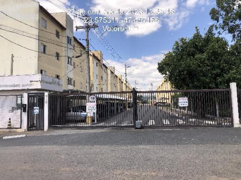 Apartamento em leilão em Votorantim - SP — LOTE 439 COND RES SAVOYA