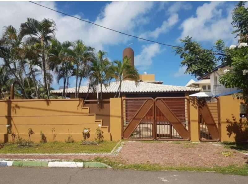 Terreno em leilão em Camaçari - BA, bairro Praia de Guarajuba — LOTE 001 CASA NA PRAIA DE GUARAJUBA