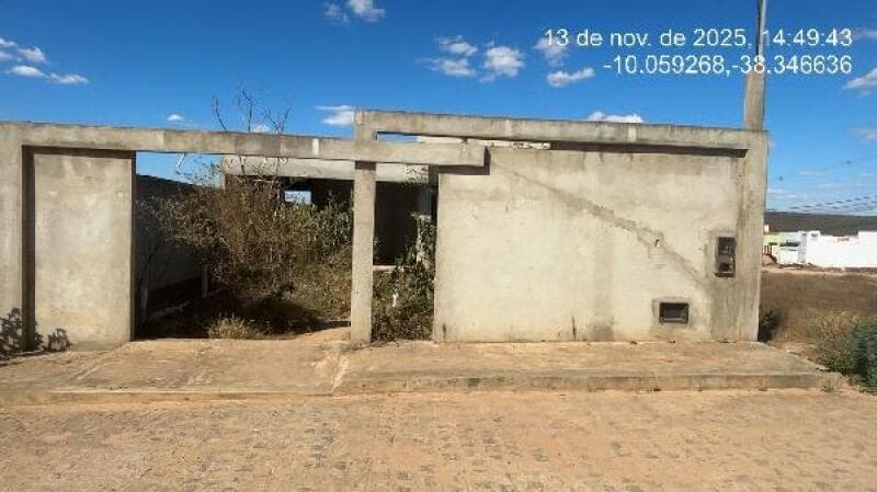 Terreno em leilão em Jeremoabo - BA, bairro Centro — LOTE 025 LOT PARQUE ANALIA DE CARVALHO DANTAS